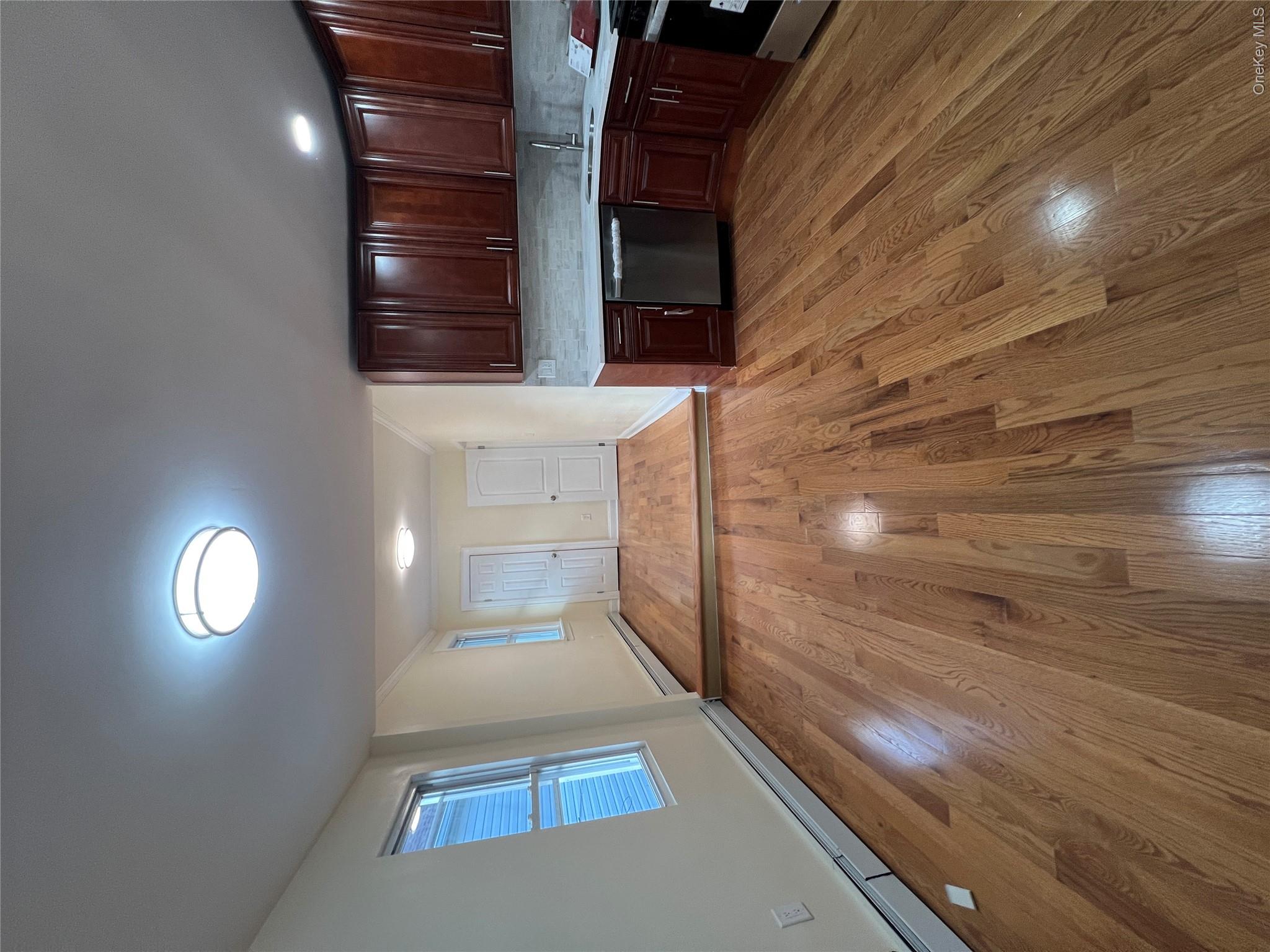 110-20 Union Hall Street – For Sale photo 18