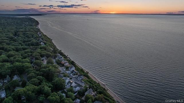 112 Shore Drive – For Sale photo 2