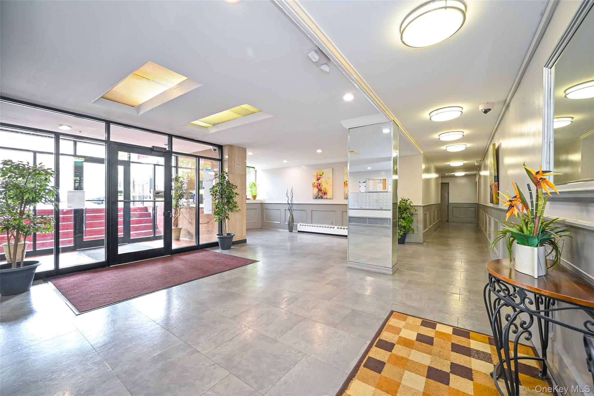 84-70 129th Street, Unit 6C photo 4