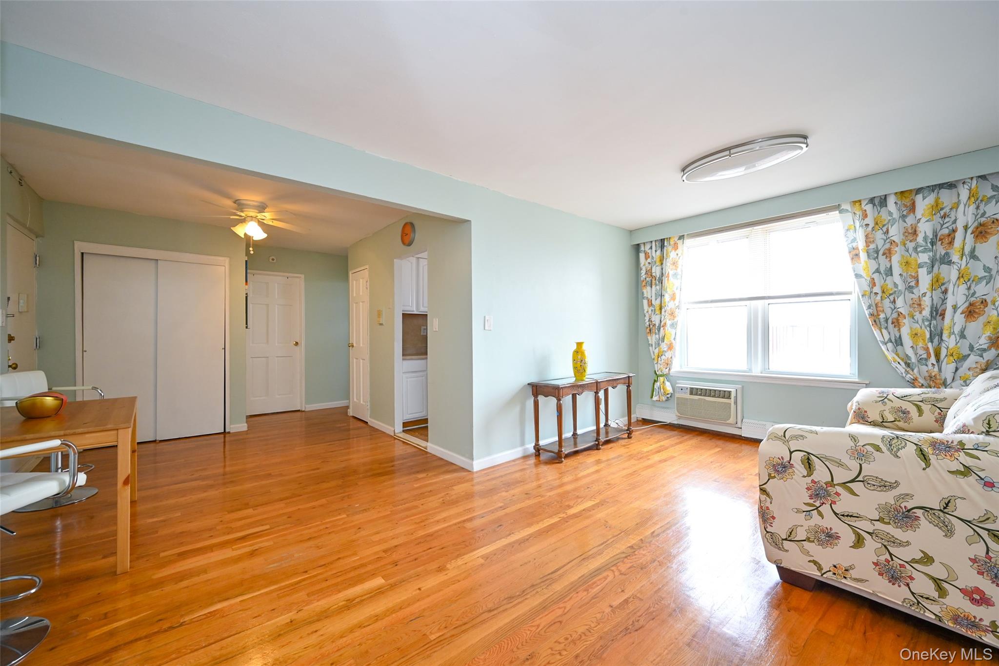 84-70 129th Street, Unit 6C photo 11