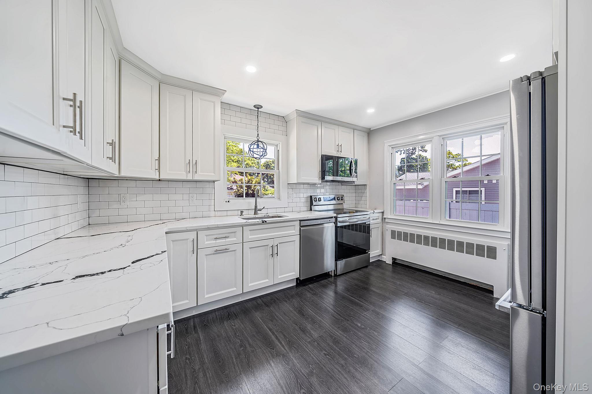14 Pinelawn Avenue – For Sale photo 12