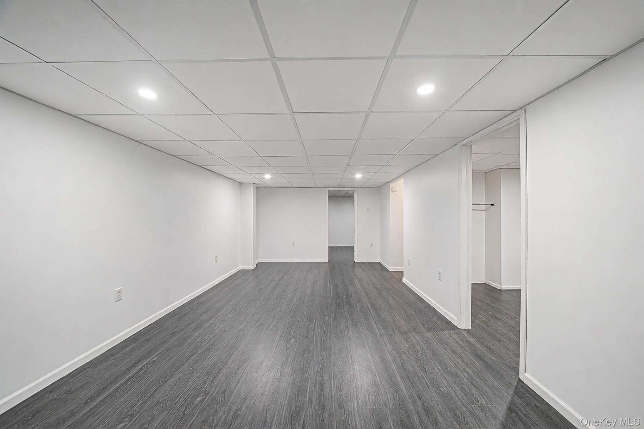 14 Pinelawn Avenue – For Sale photo 19