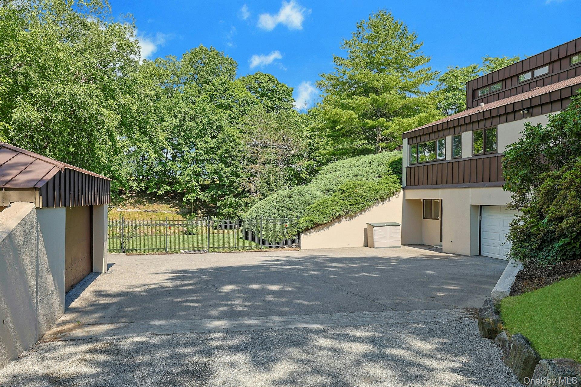 41 Murray Hill Road – For Sale photo 43
