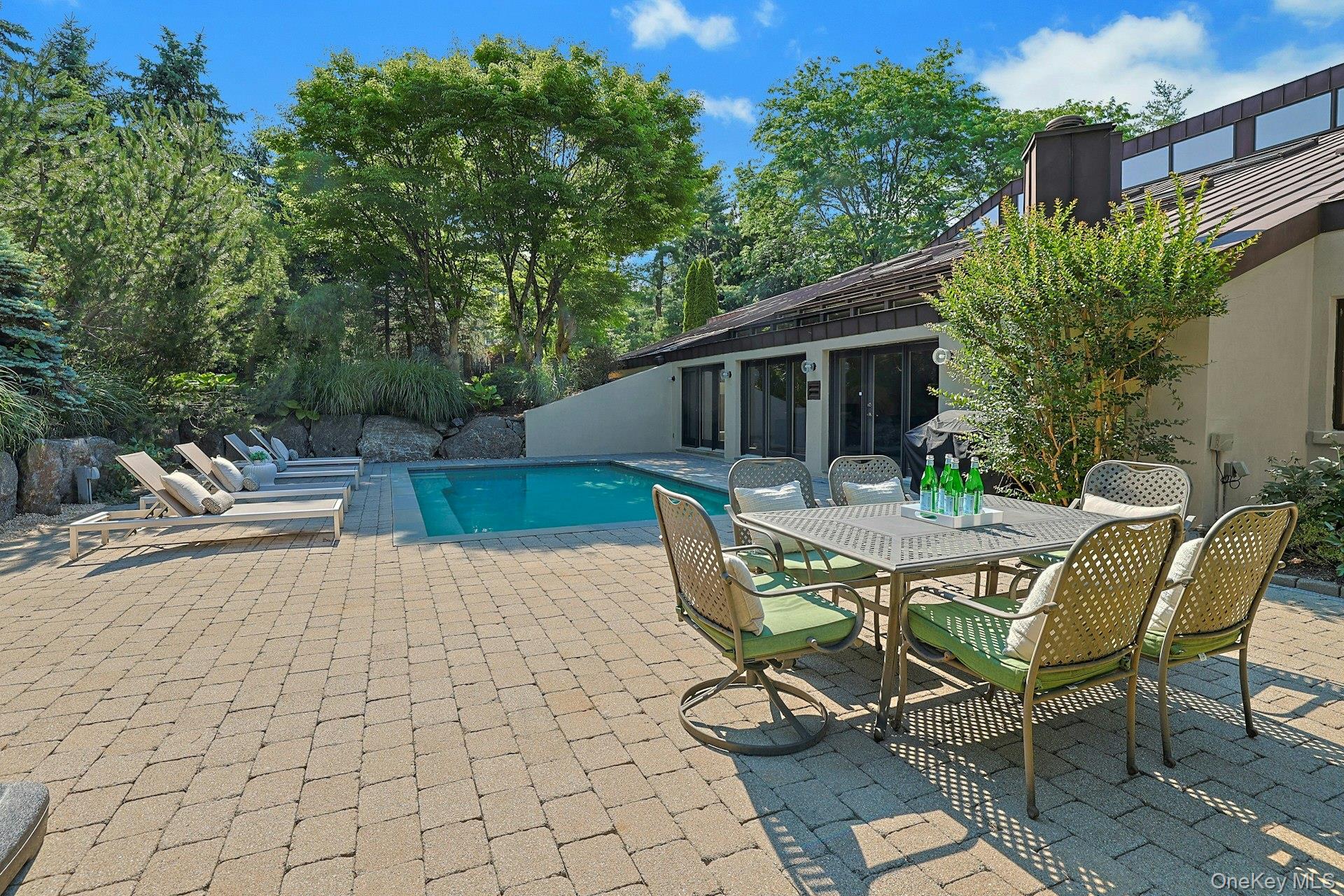 41 Murray Hill Road – For Sale photo 9