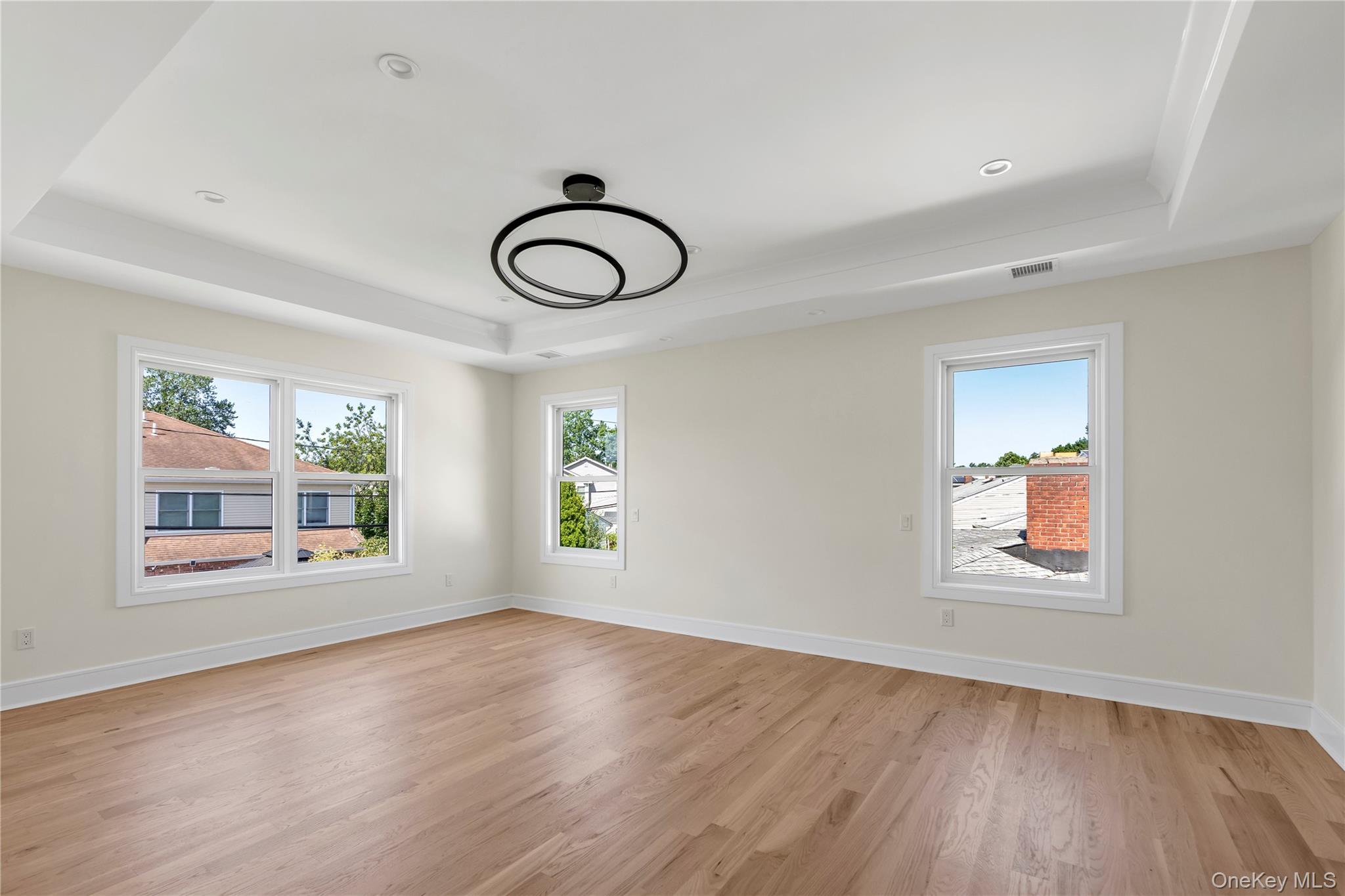 23 Garden Circle – For Sale photo 14