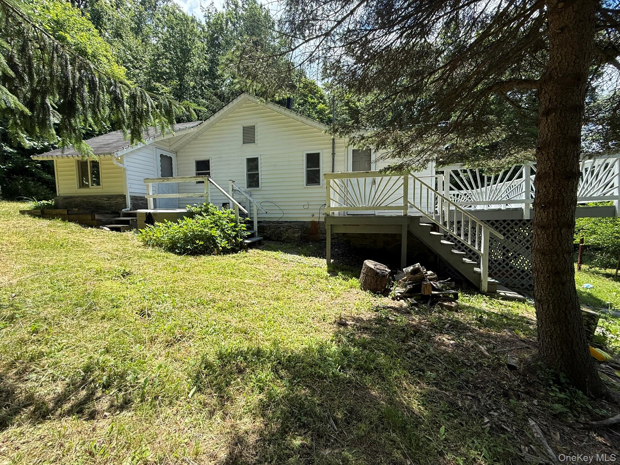 25 Gloria Trail – For Sale photo 3