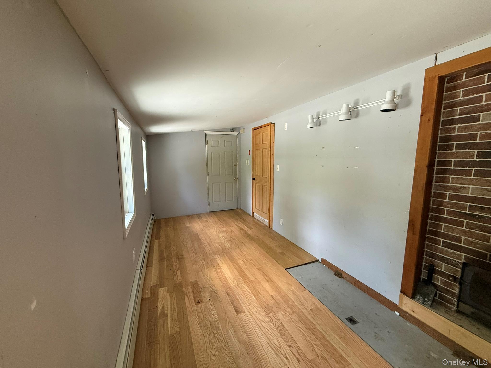 25 Gloria Trail – For Sale photo 12
