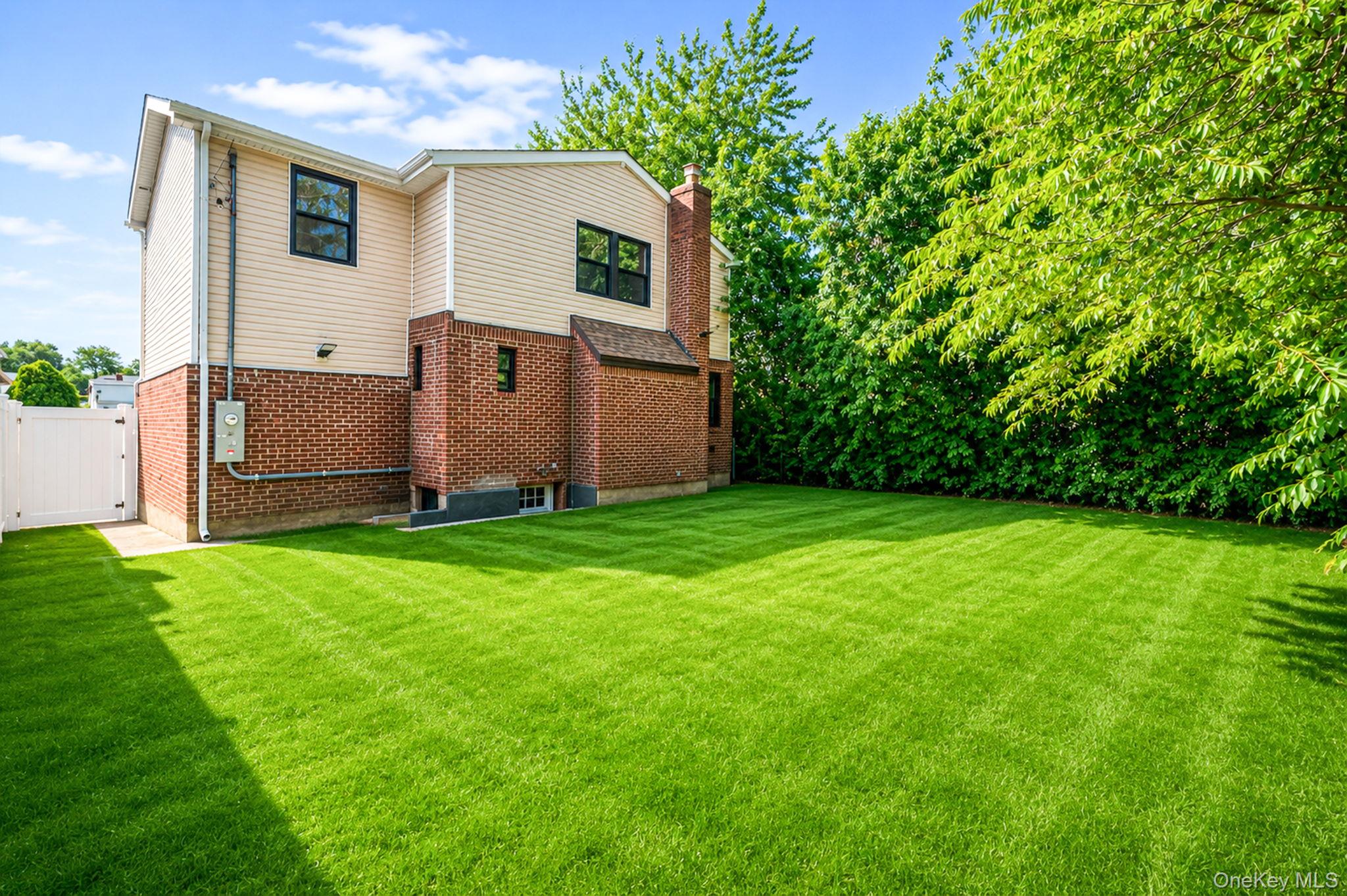 41 Kingston Street – For Sale photo 5
