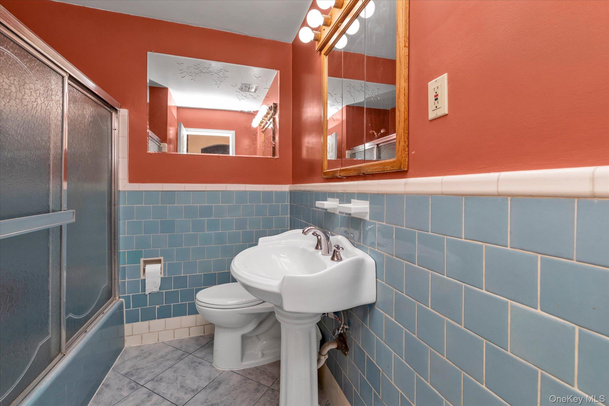 20 Francine Drive N – For Sale photo 5