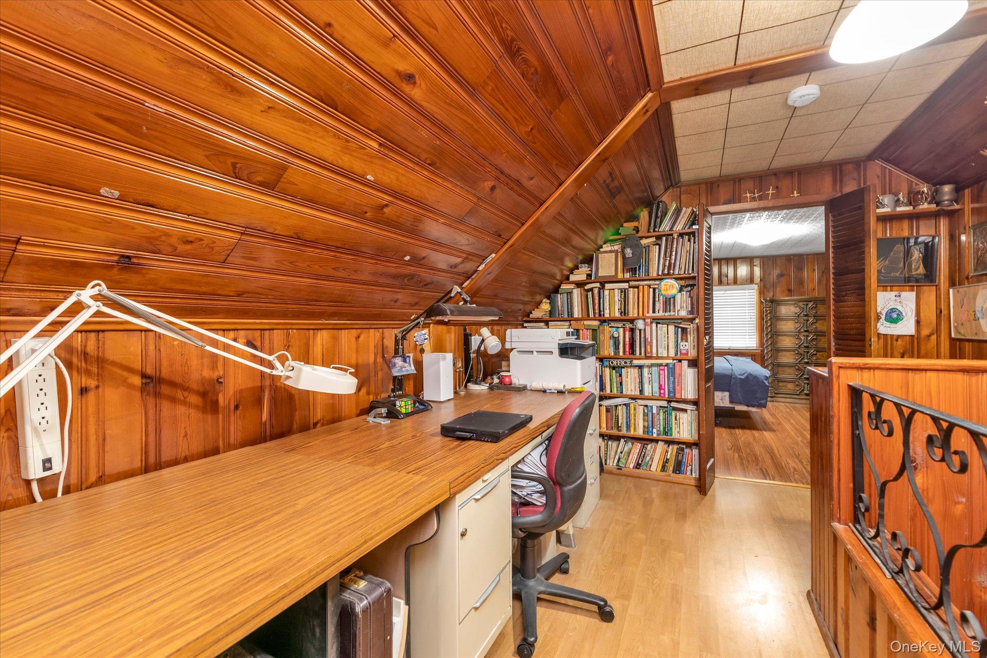 20 Francine Drive N – For Sale photo 8