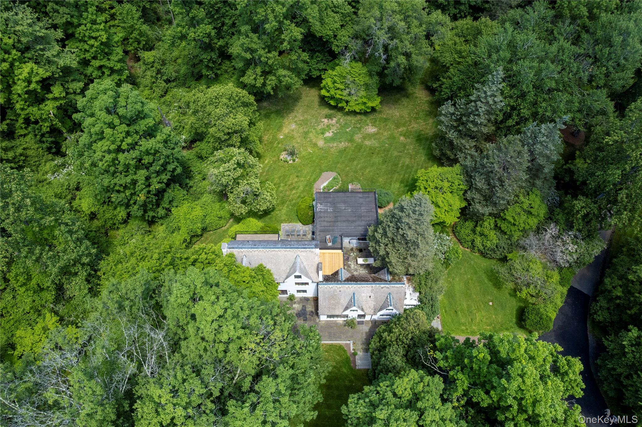164 S Mountain Road – For Sale photo 13