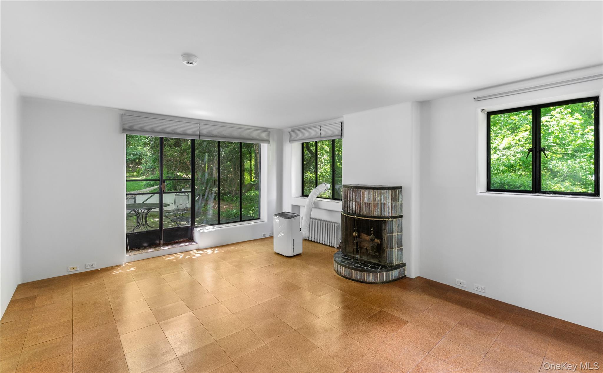 164 S Mountain Road – For Sale photo 22