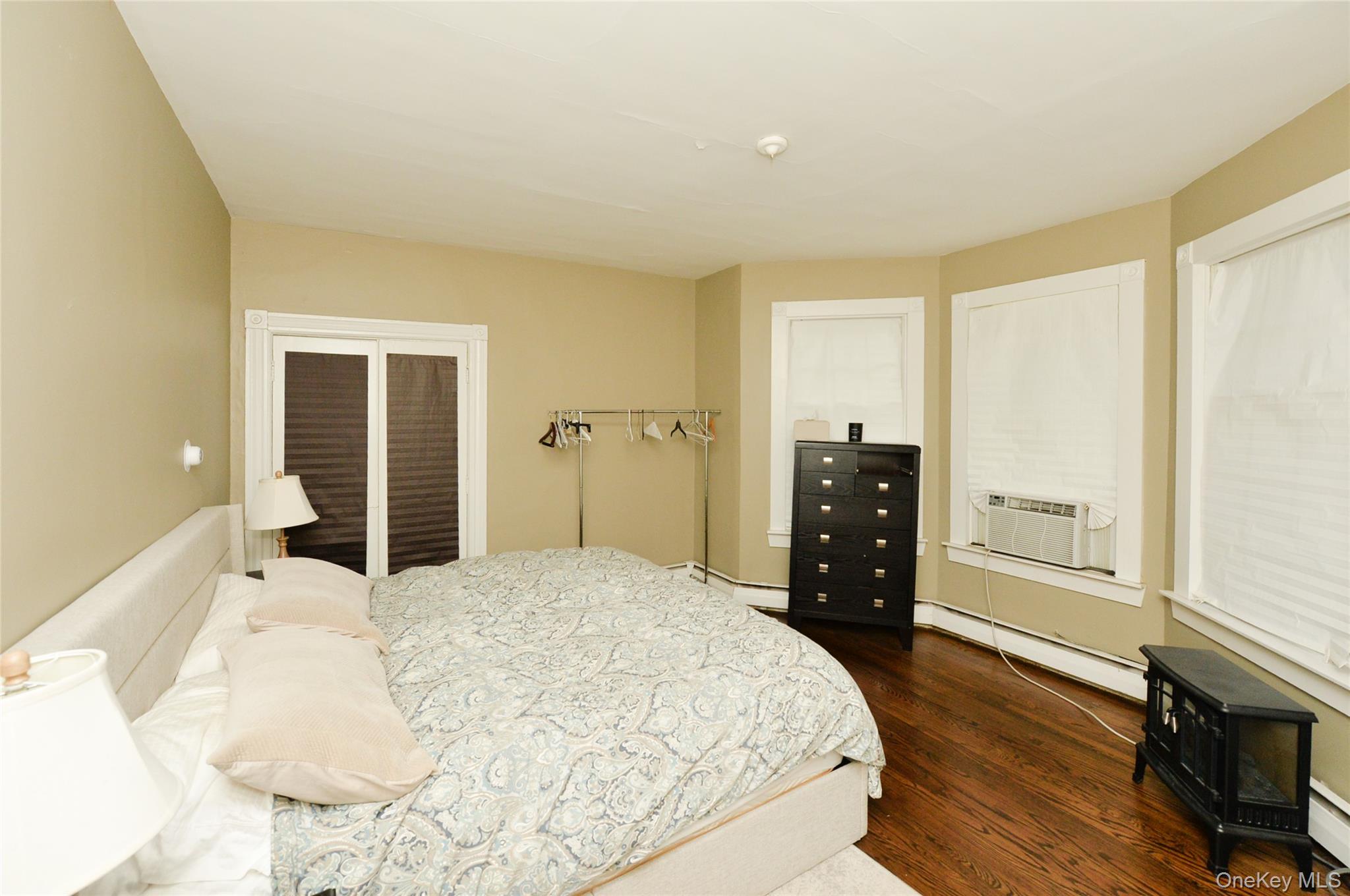 28 Montebello Road – For Sale photo 19