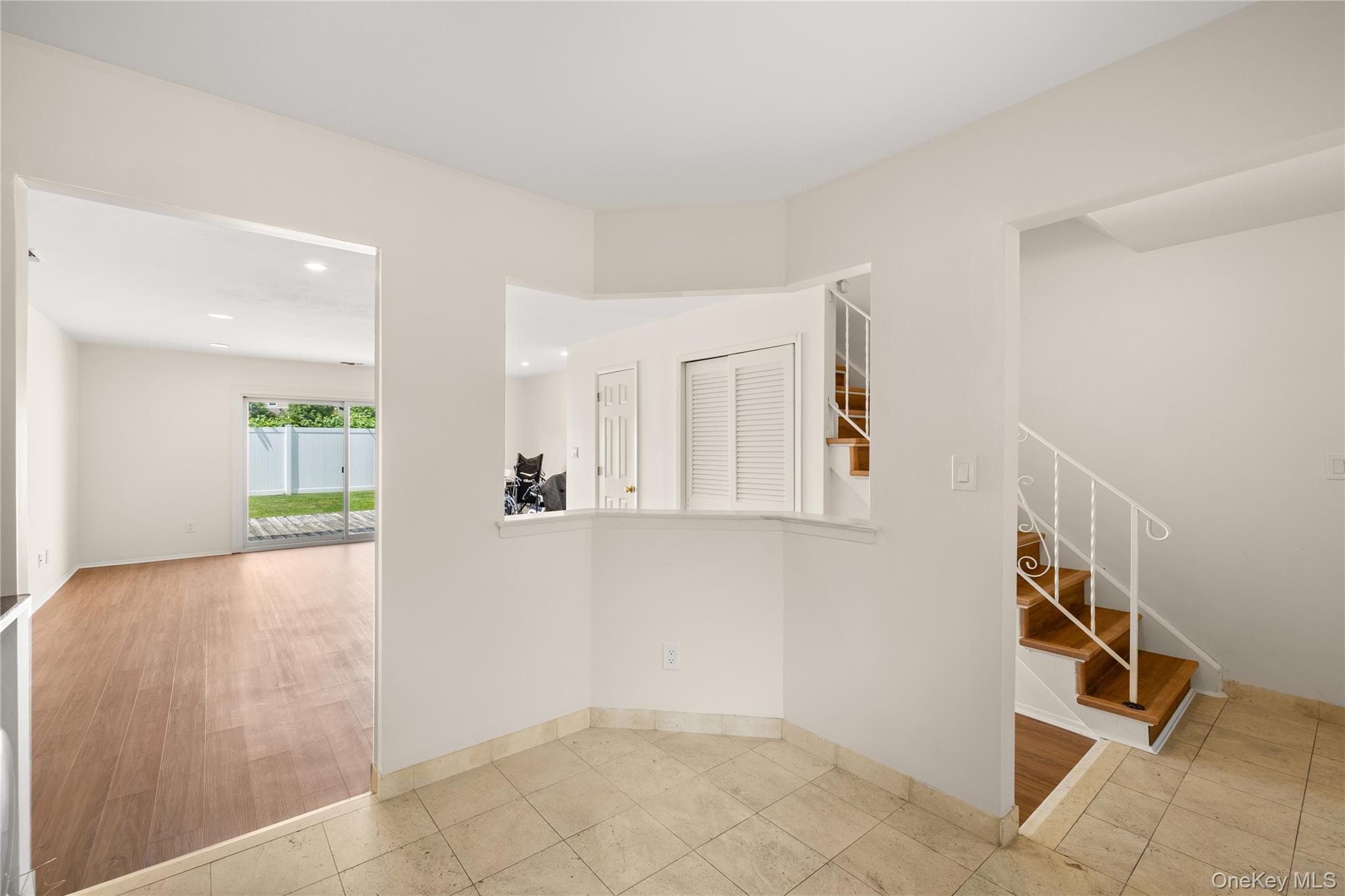 650 Newbridge Road, Unit 15 photo 7
