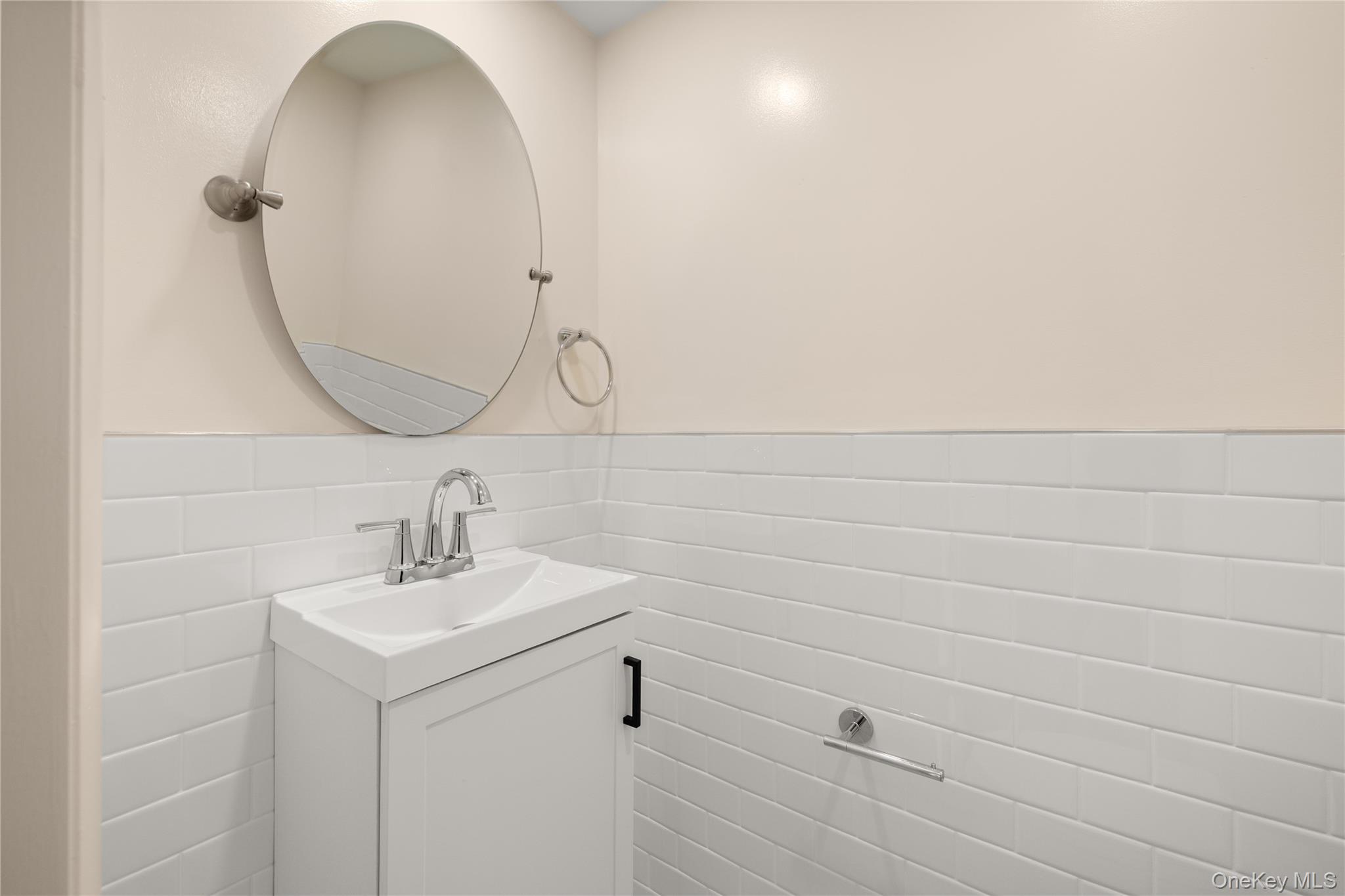 650 Newbridge Road, Unit 15 photo 9