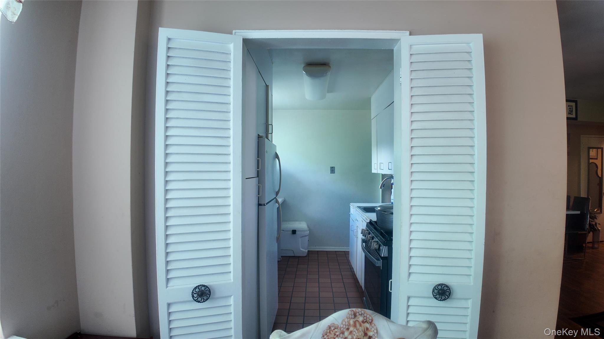 30 South Cole Avenue, Unit 5E photo 14