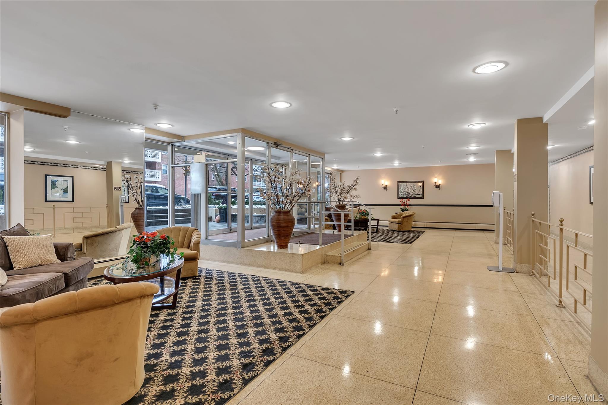 45 Hill Park Avenue, Unit 3D photo 3
