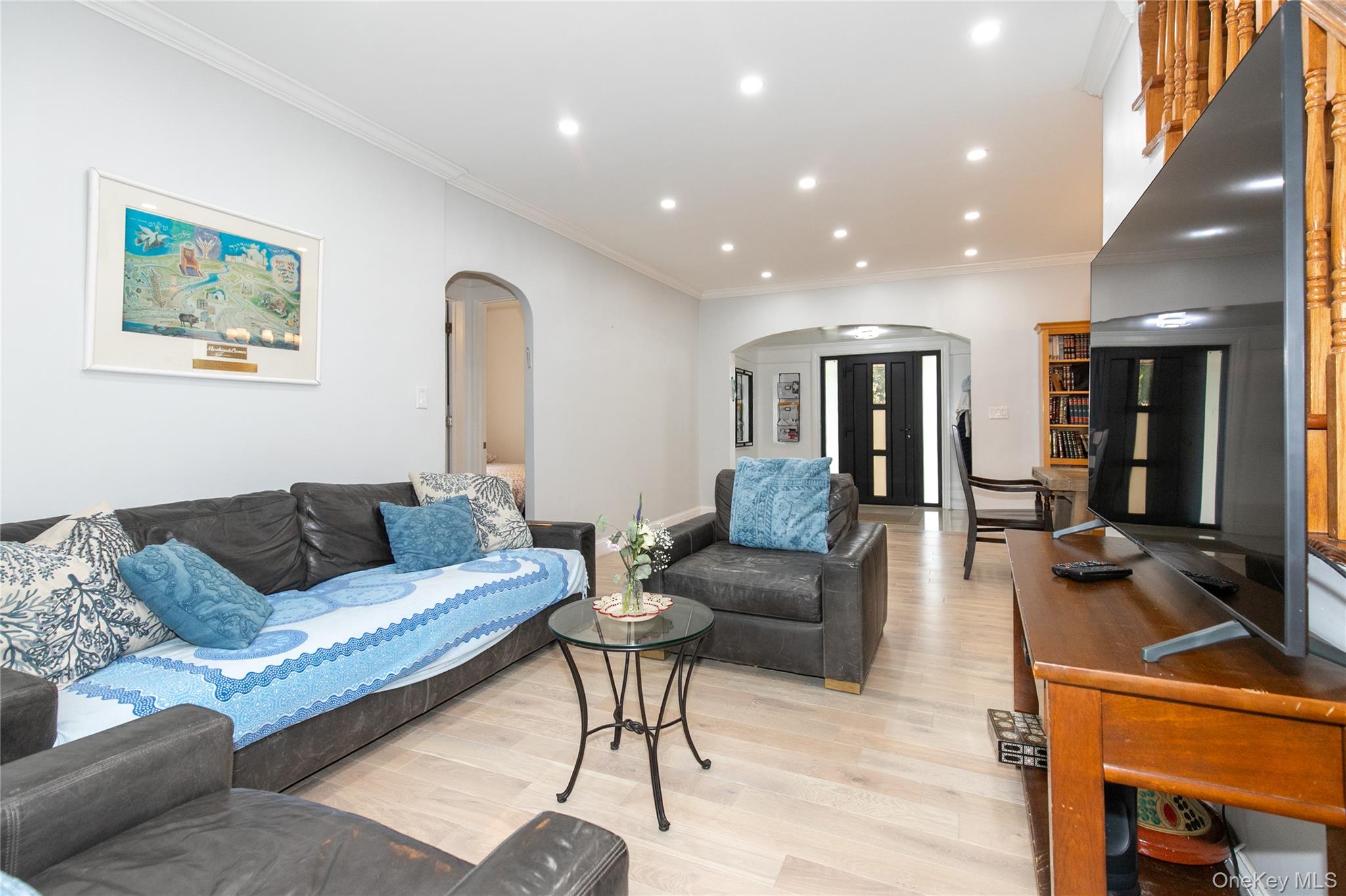 367 Summit Avenue – For Sale photo 8