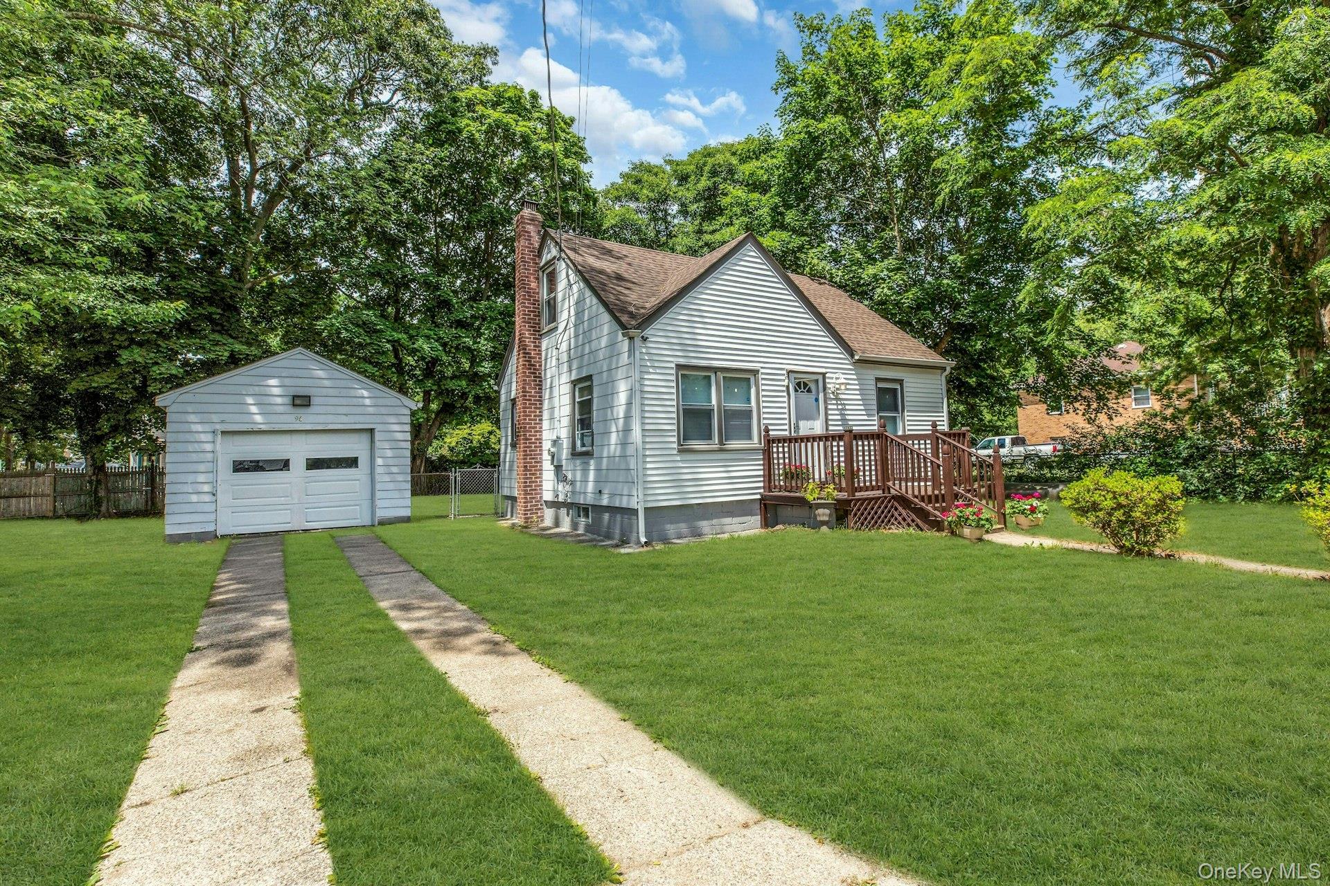 96 Washington Drive – For Sale photo 10