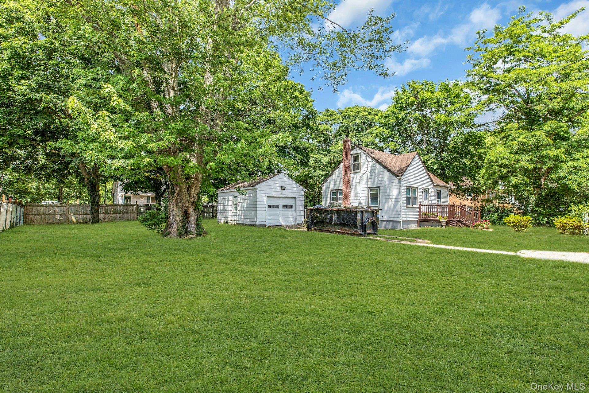 96 Washington Drive – For Sale photo 24