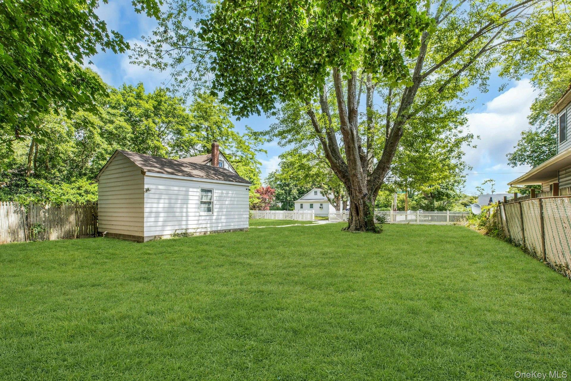 96 Washington Drive – For Sale photo 21