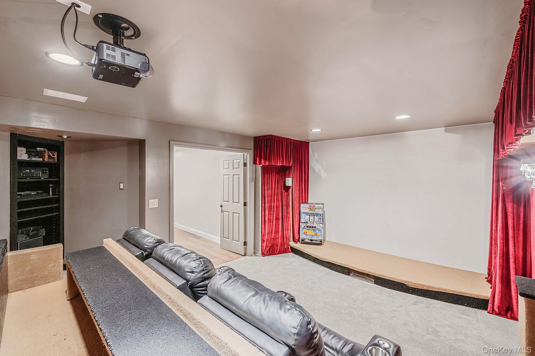 20 Hancock Court – For Sale photo 36