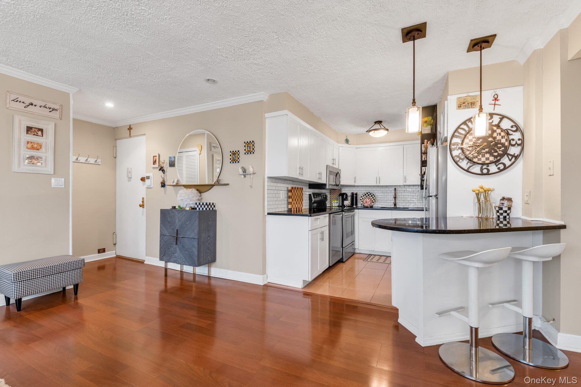 10-24 166 St. Street, Unit 7C photo 5