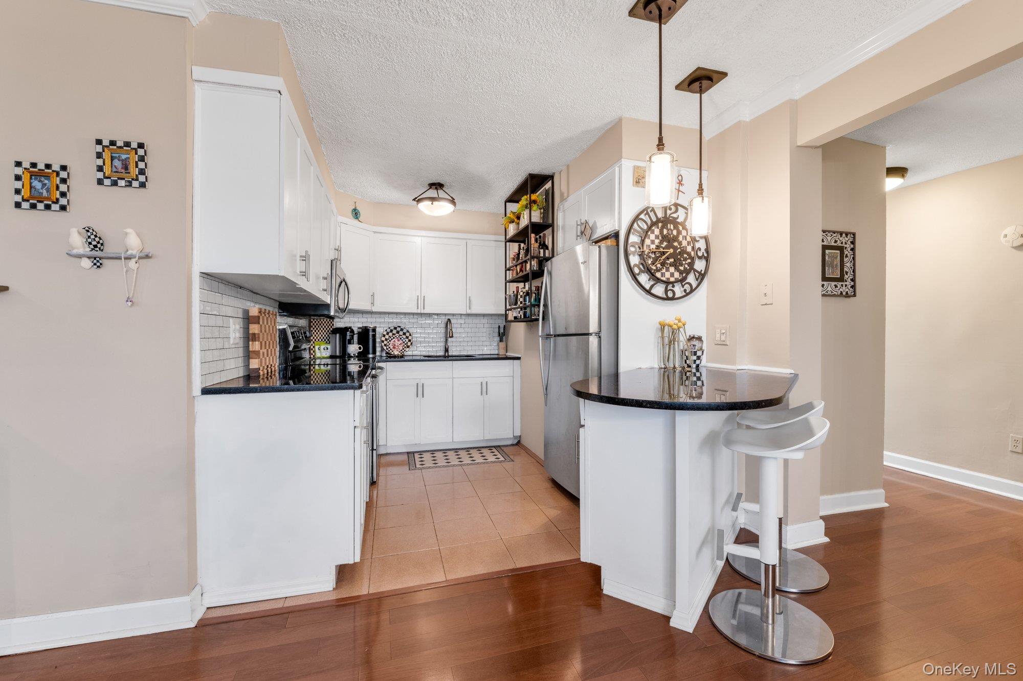 10-24 166 St. Street, Unit 7C photo 4