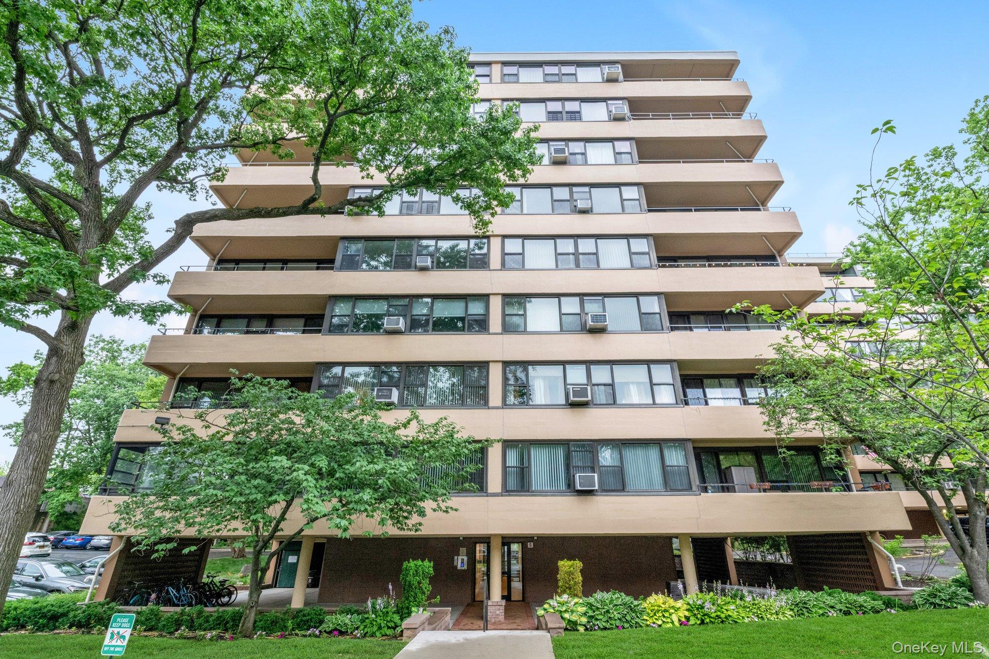 10-24 166 St. Street, Unit 7C photo 12