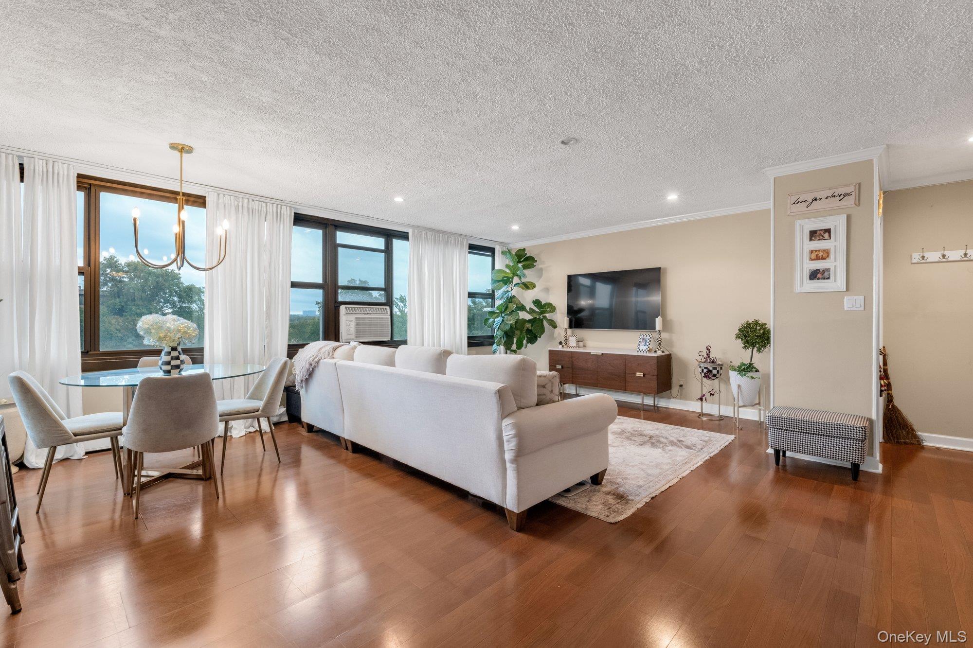 10-24 166 St. Street, Unit 7C