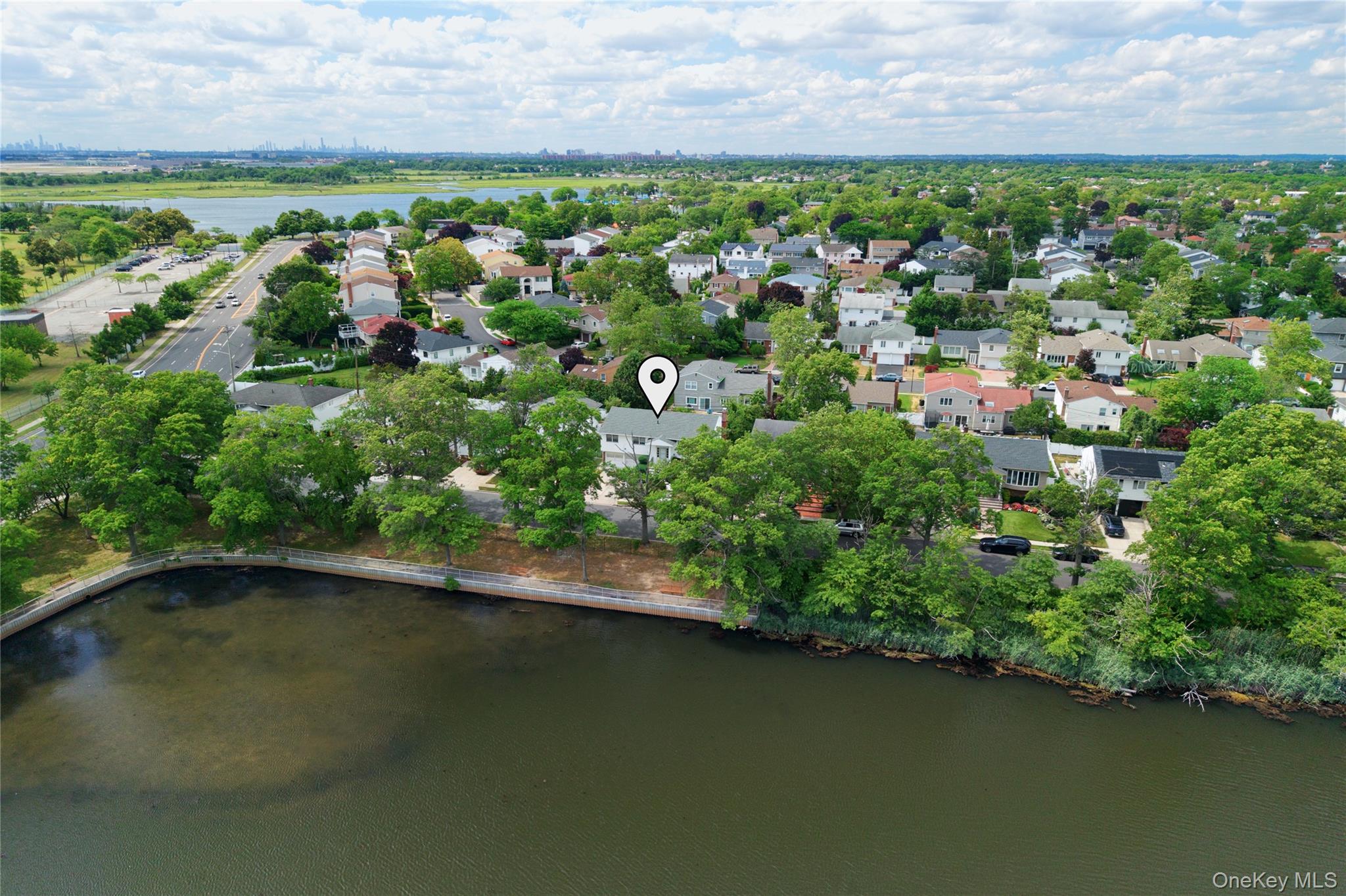 726 University Street – For Sale photo 18