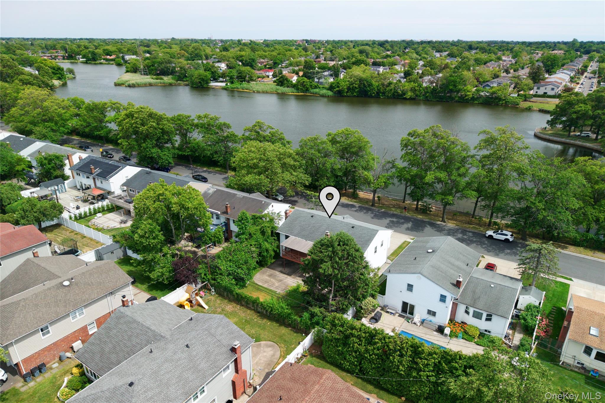 726 University Street – For Sale photo 16