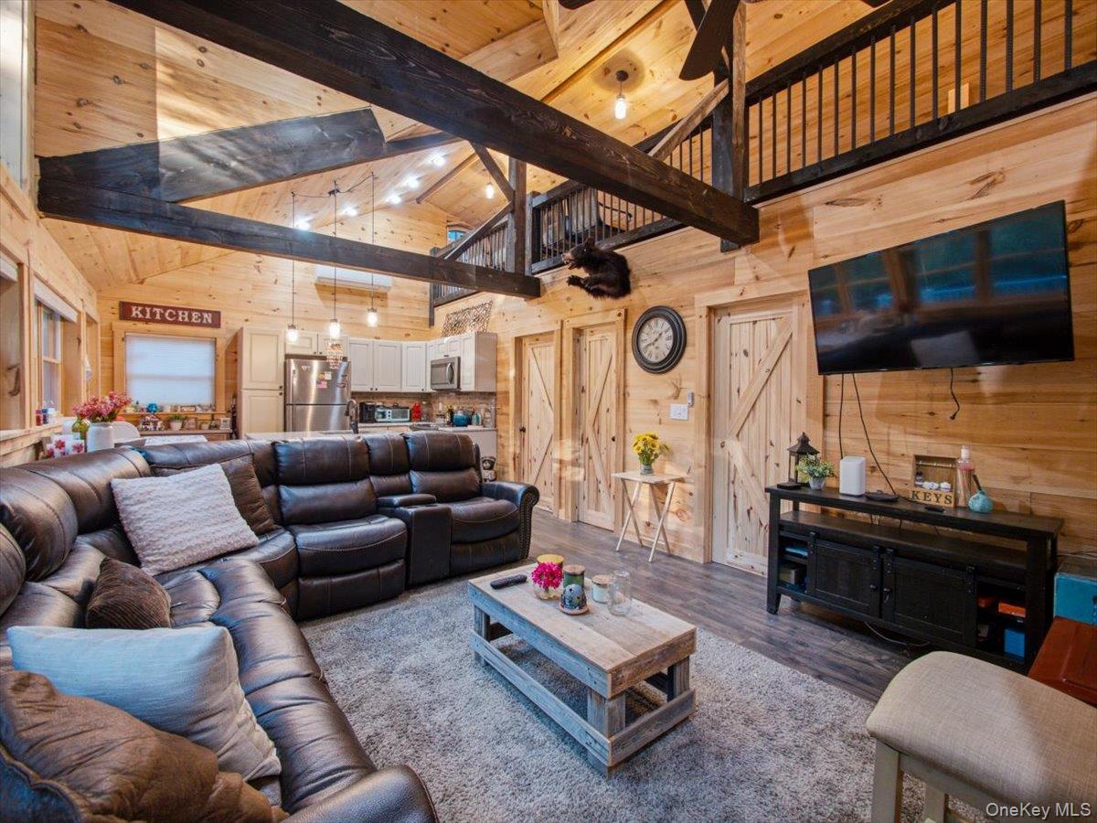 266 Sylvan Lake Rd, Unit B-19 photo 6
