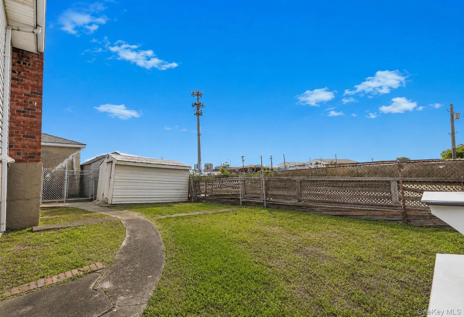 442 Albern Avenue – For Sale photo 9