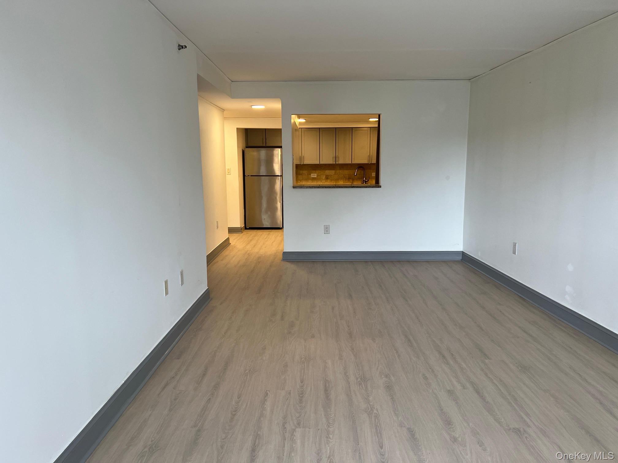 143-41 84th Drive, Unit 6E photo 5