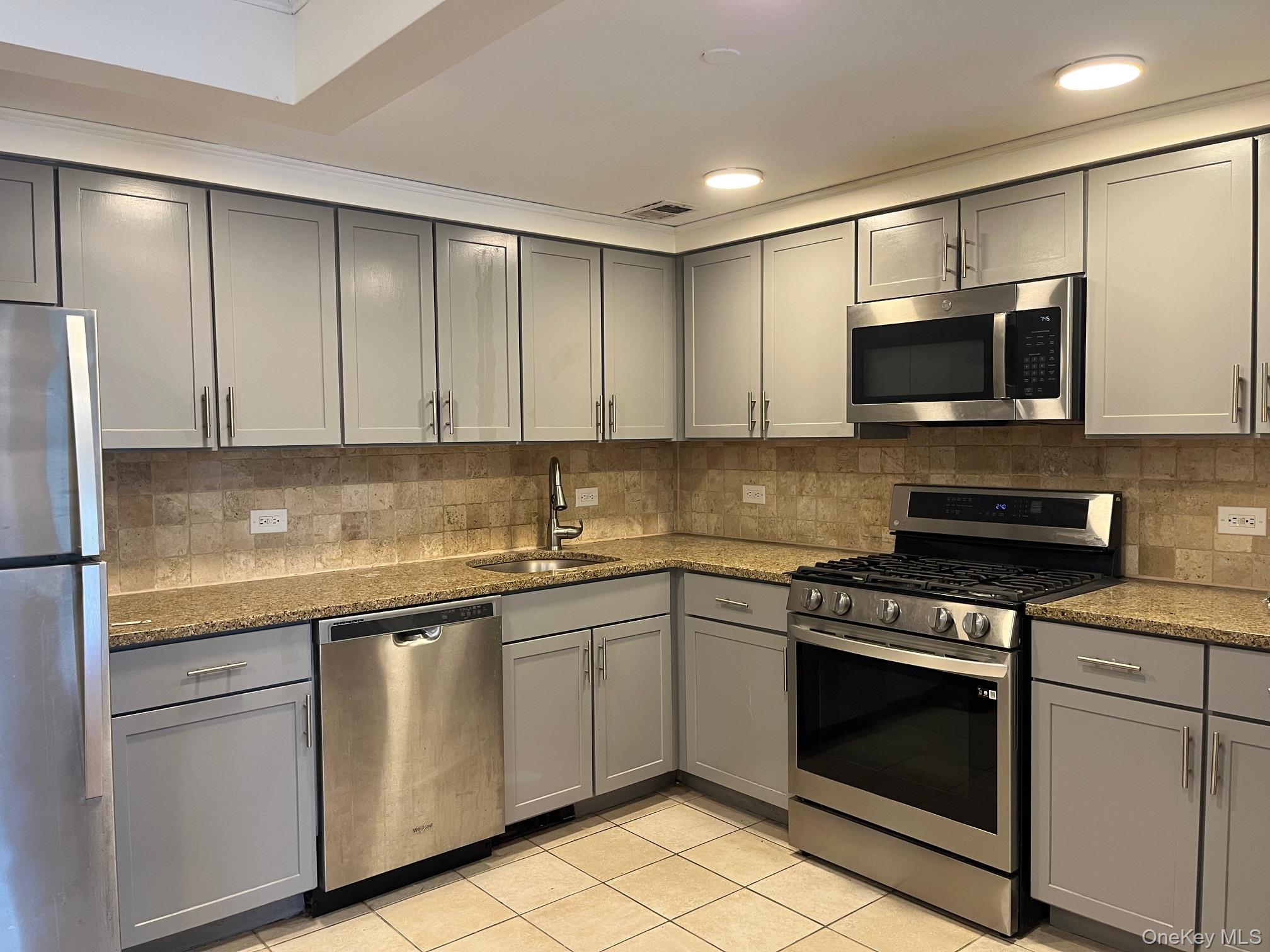 143-41 84th Drive, Unit 6E