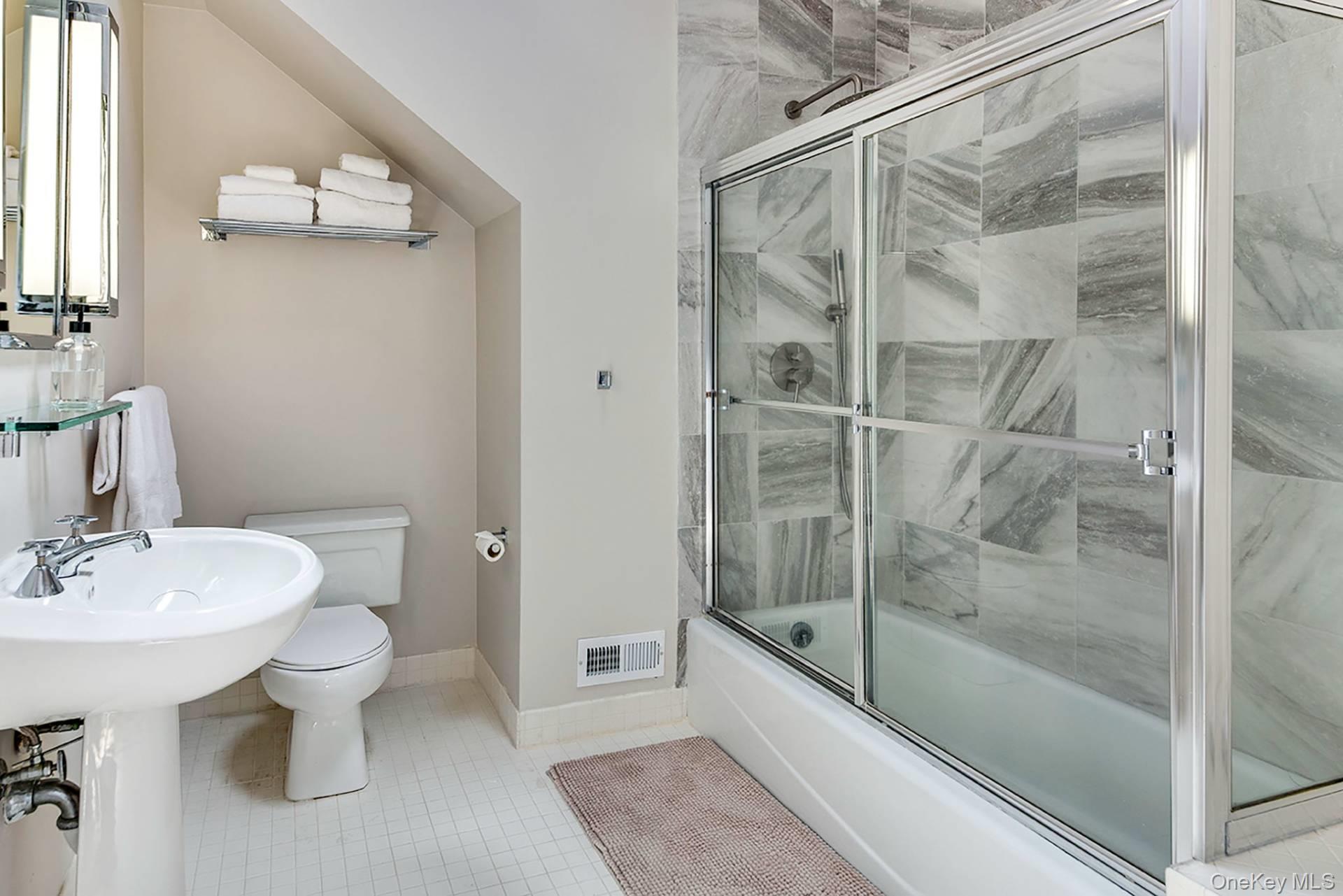 43 Red Fox Lane – For Rent photo 16