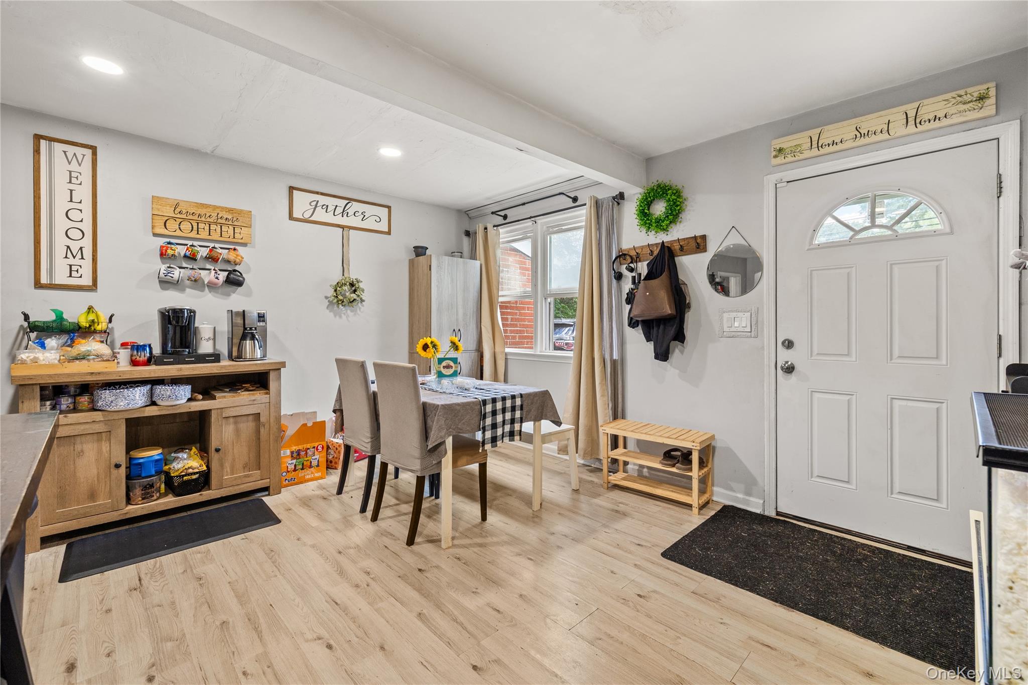 1632 N Thompson Drive – For Sale photo 2