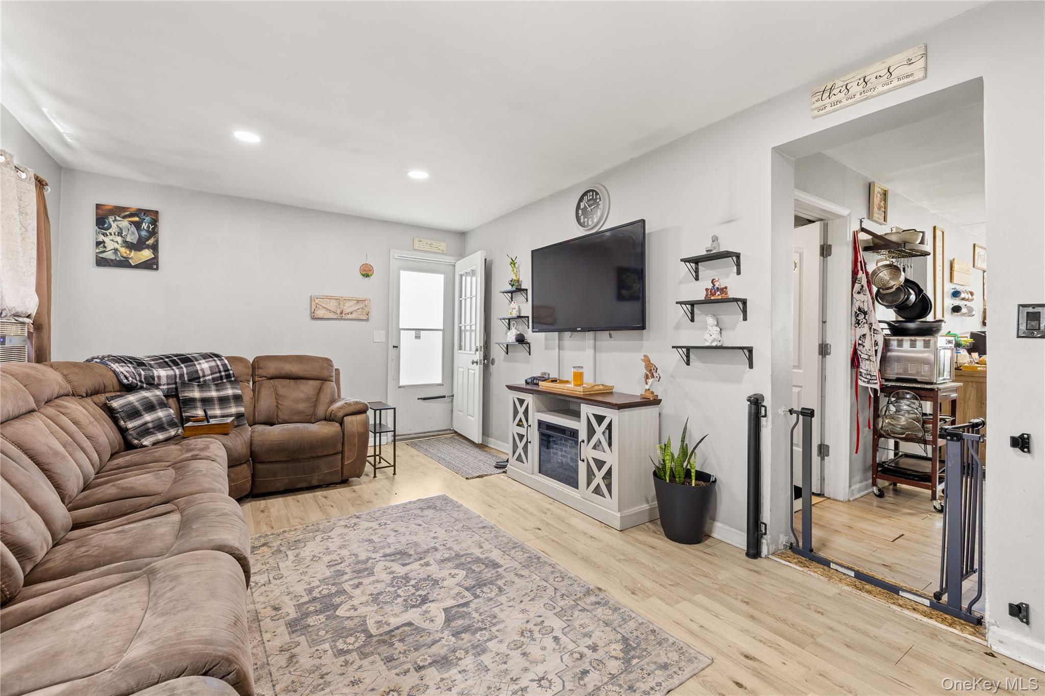 1632 N Thompson Drive – For Sale photo 9