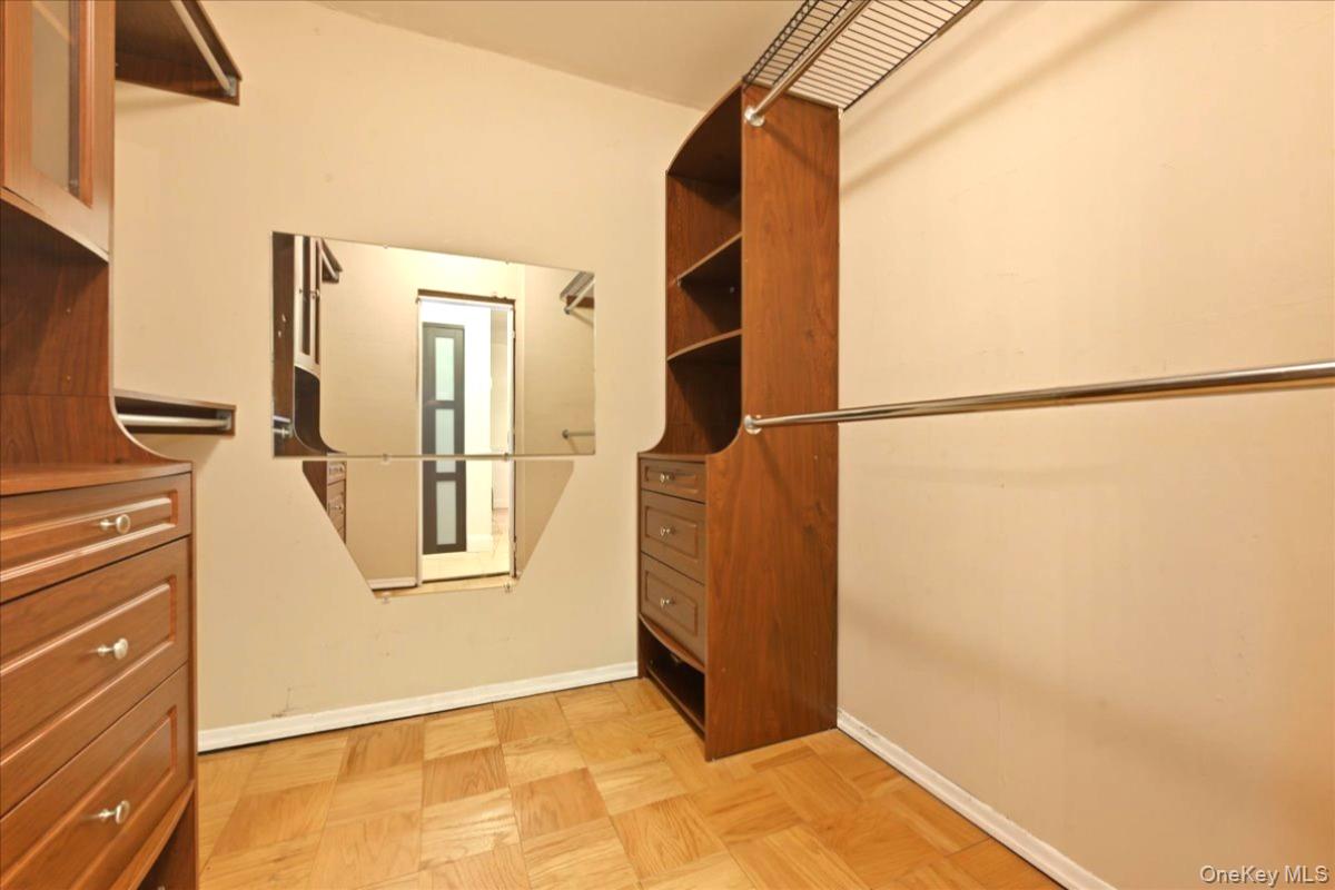 101 Lincoln Avenue, Unit 4K photo 12