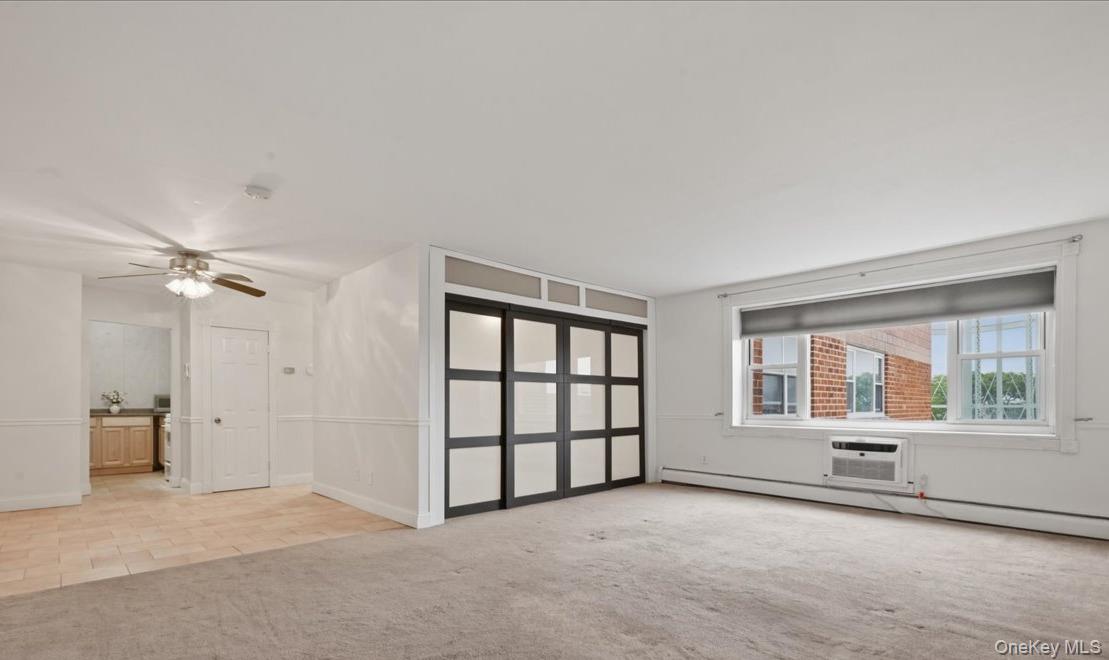 101 Lincoln Avenue, Unit 4K photo 3