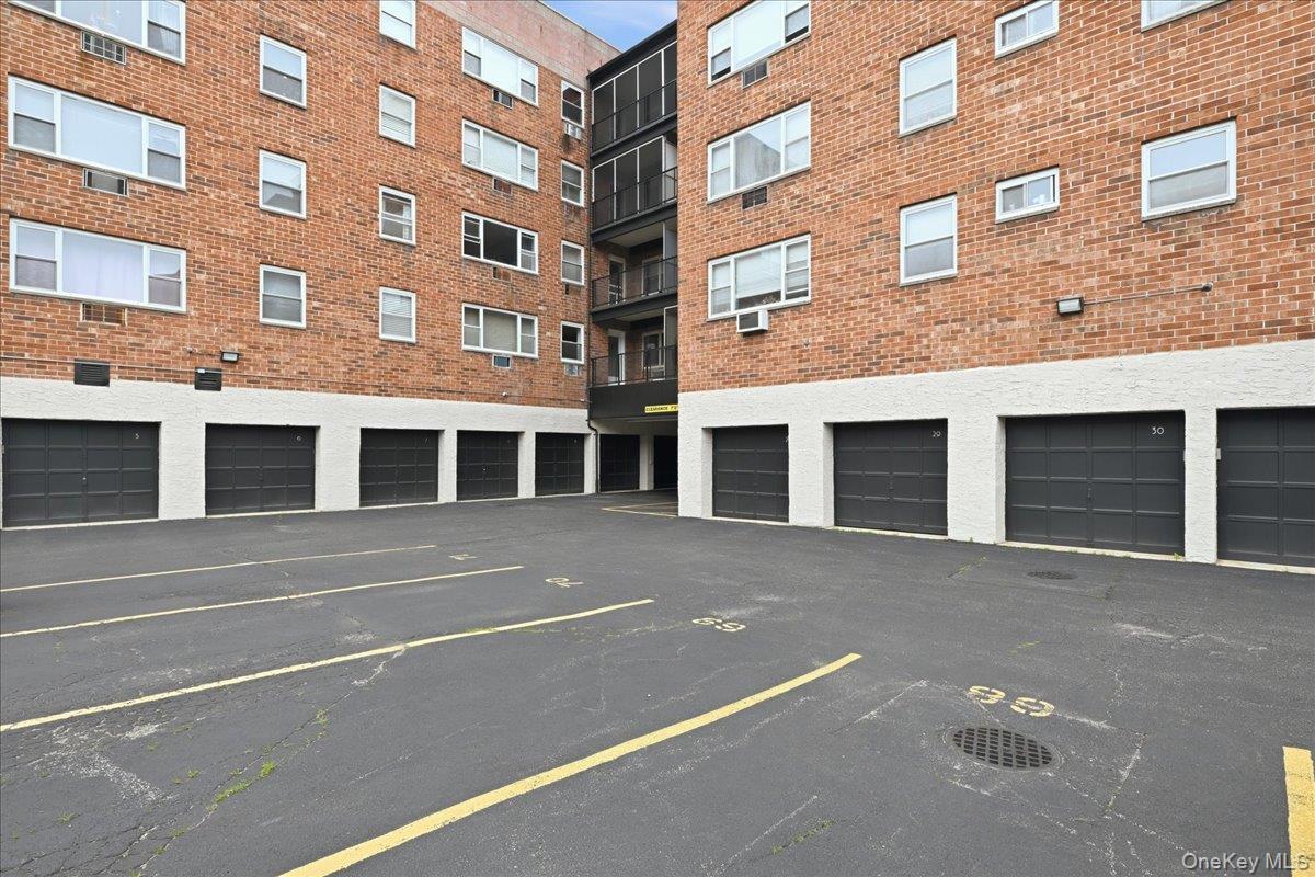 101 Lincoln Avenue, Unit 4K photo 18