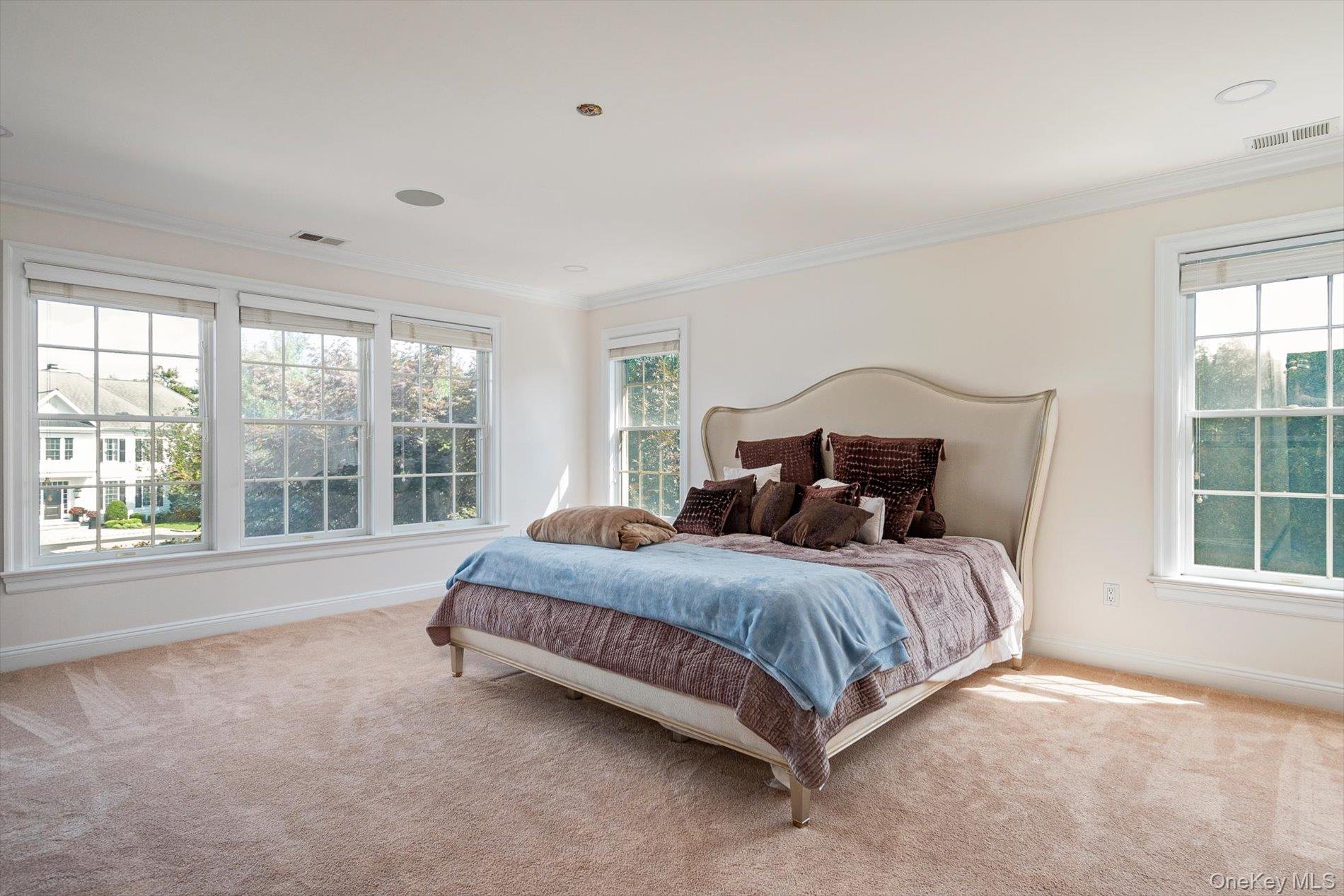 26 Legends Circle – For Sale photo 23