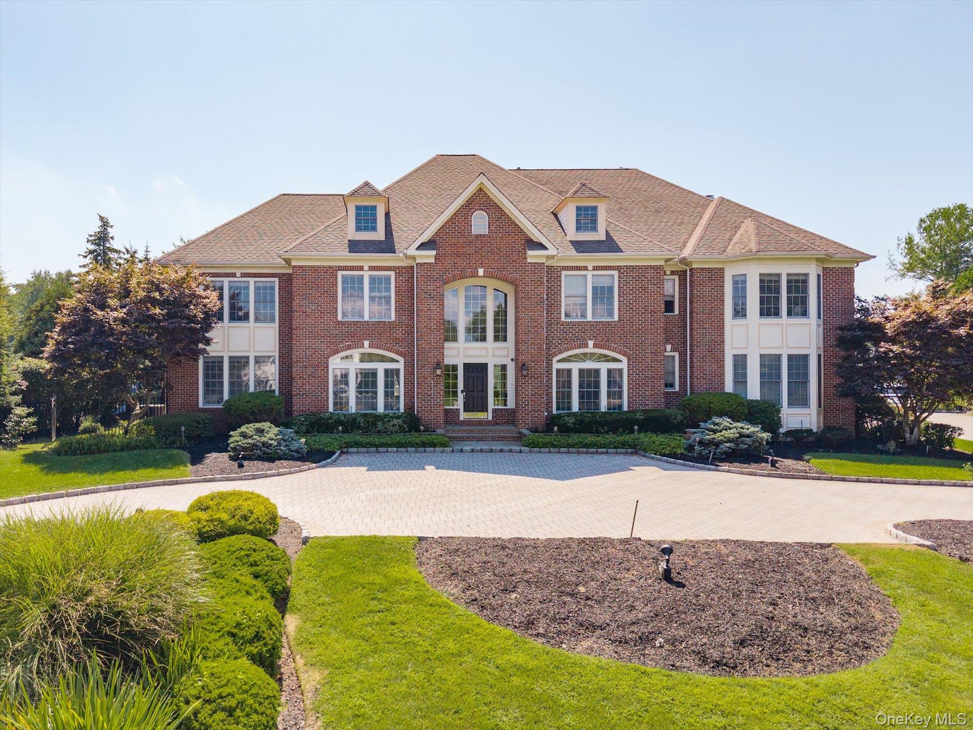 26 Legends Circle – For Sale