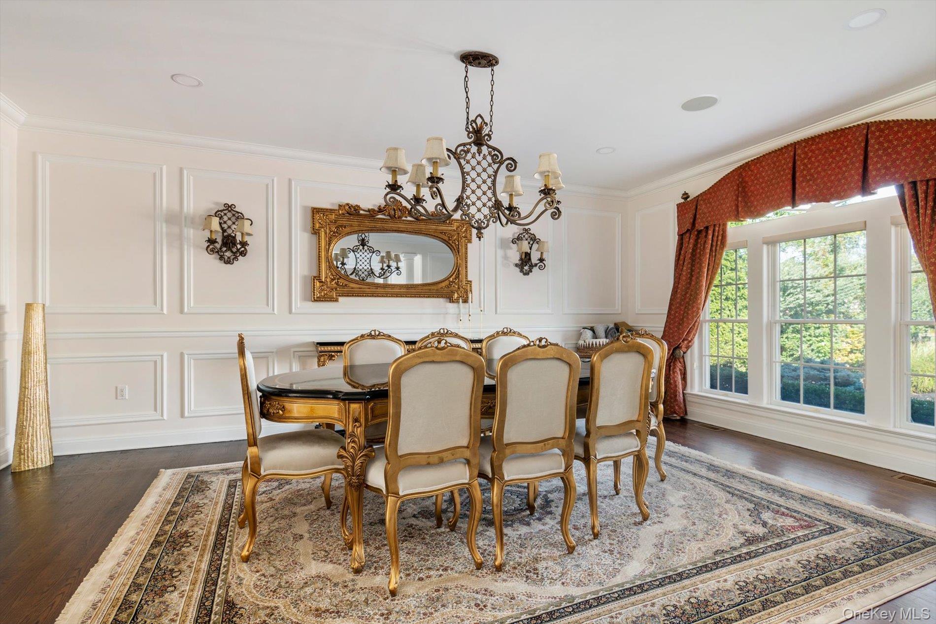 26 Legends Circle – For Sale photo 5