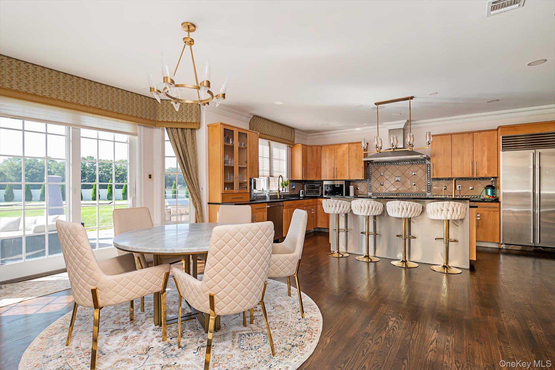 26 Legends Circle – For Sale photo 12
