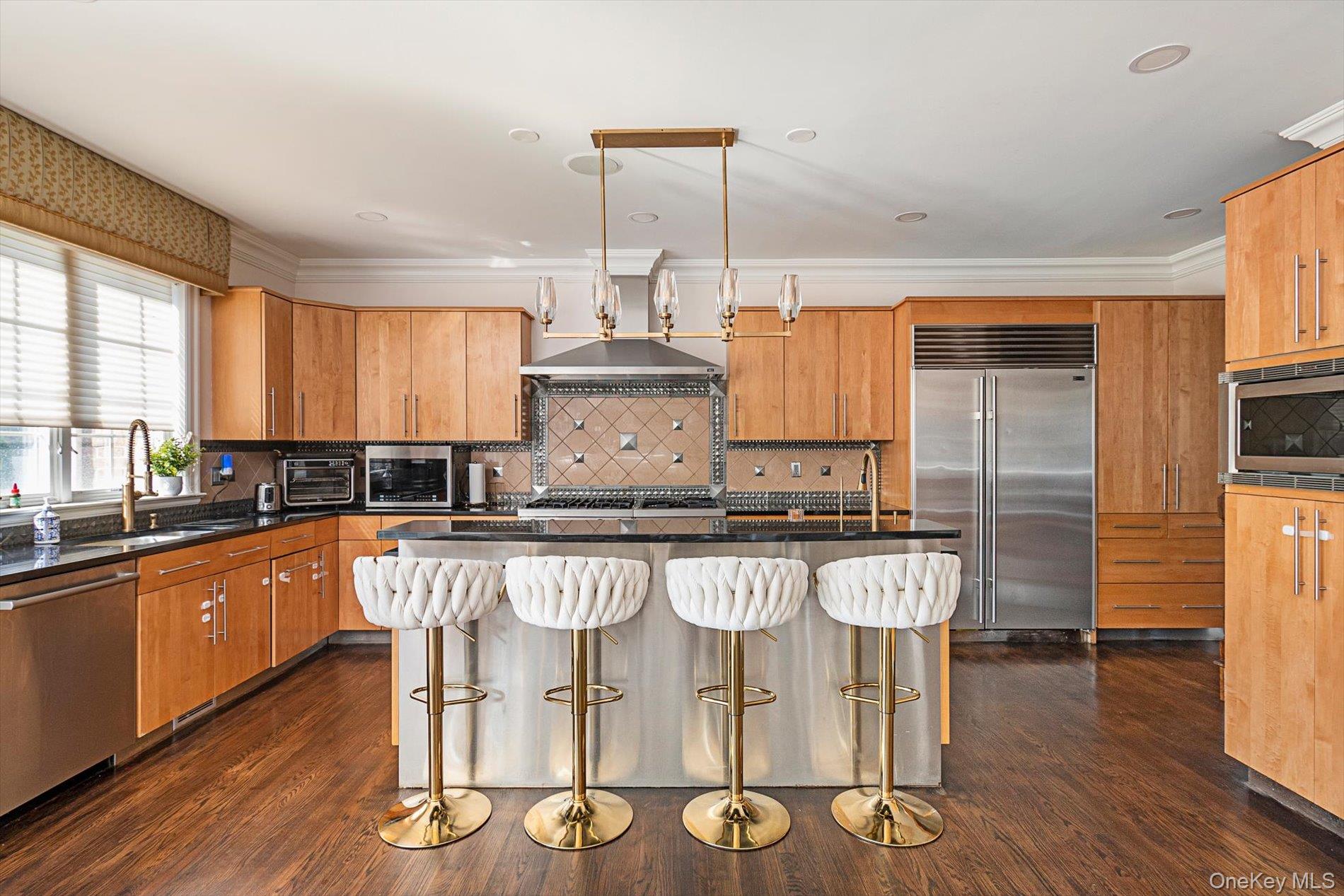 26 Legends Circle – For Sale photo 13