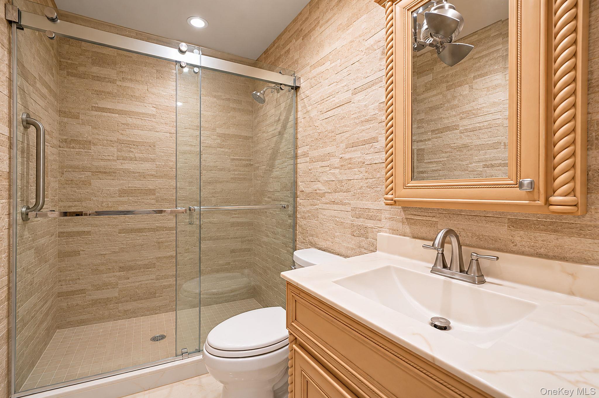 15 Edwin Avenue – For Sale photo 17