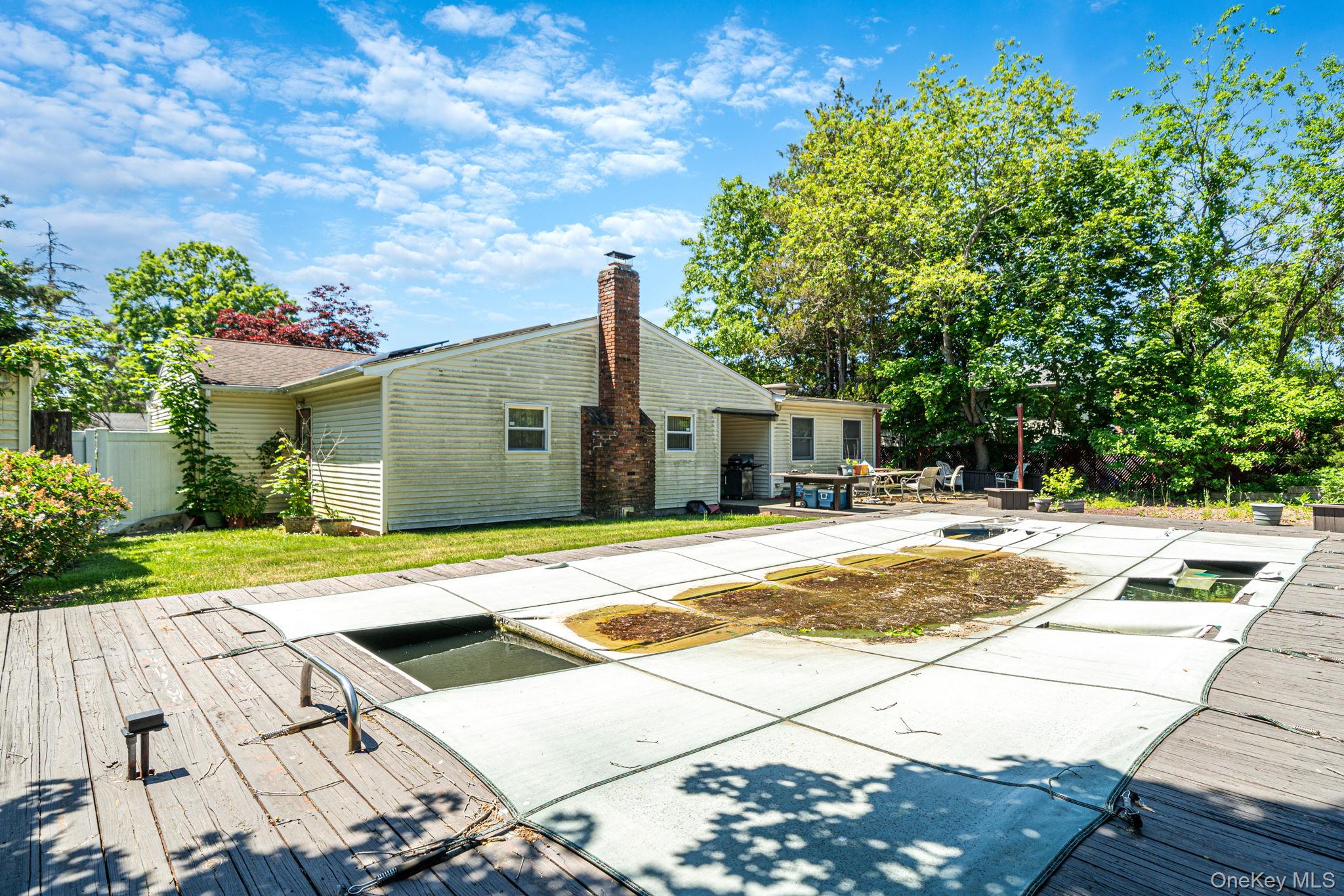 15 Edwin Avenue – For Sale photo 6