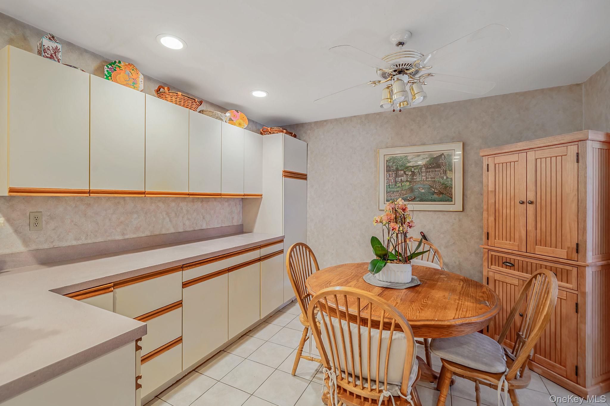 15 Edwin Avenue – For Sale photo 10